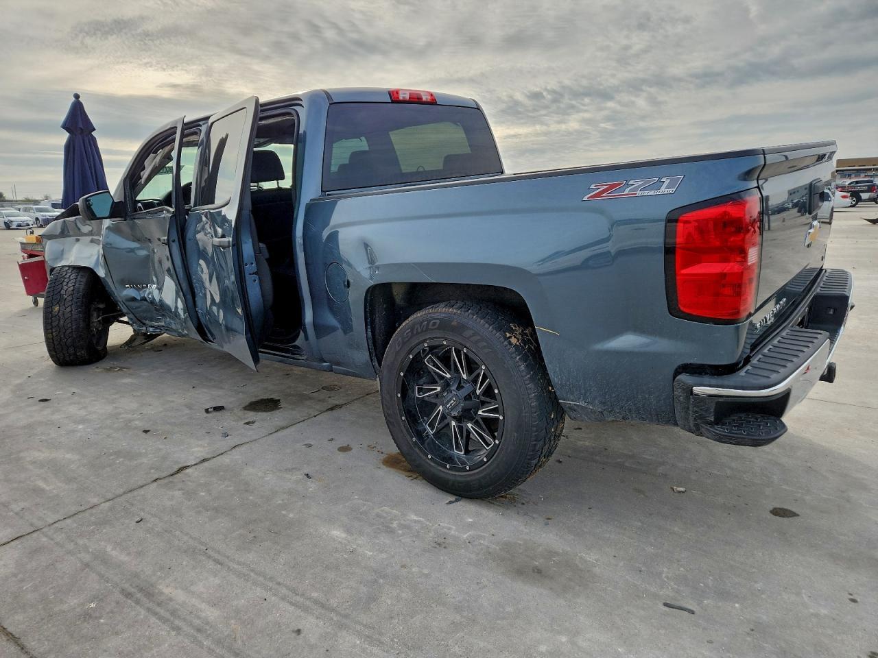 2014 Chevrolet Silverado K1500 Lt - Image 2