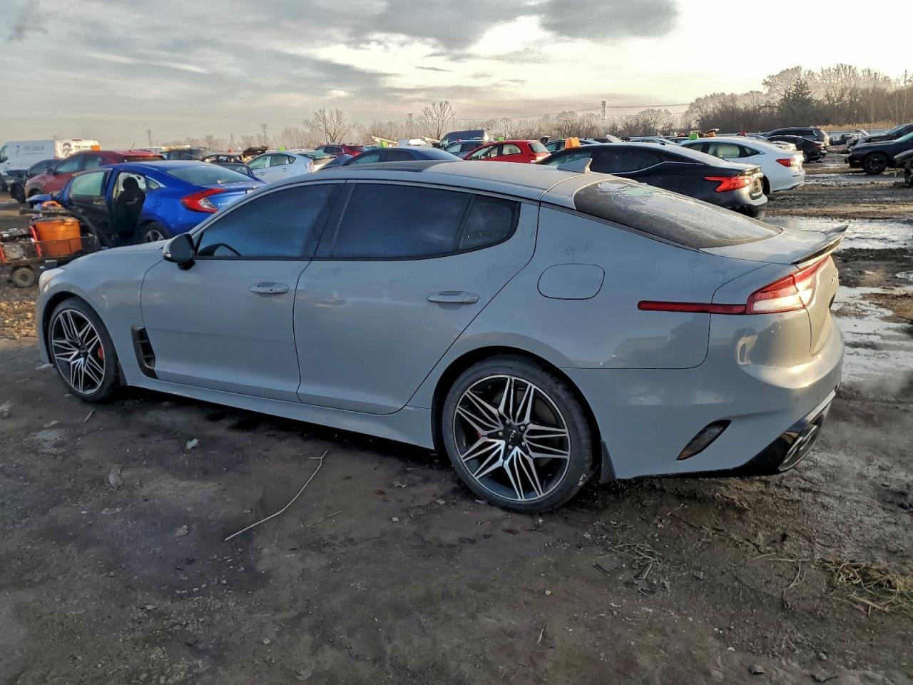 2022 Kia Stinger Gt1 - Image 2