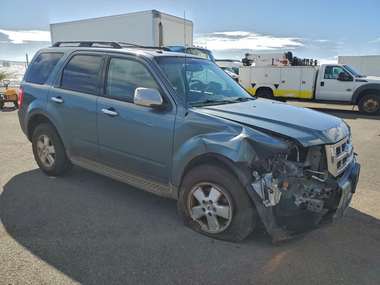 2012 Ford Escape - Фото 4