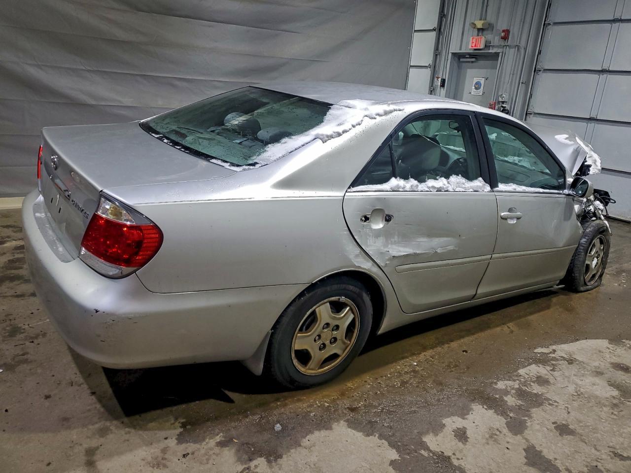 2006 Toyota Camry Le - Image 3