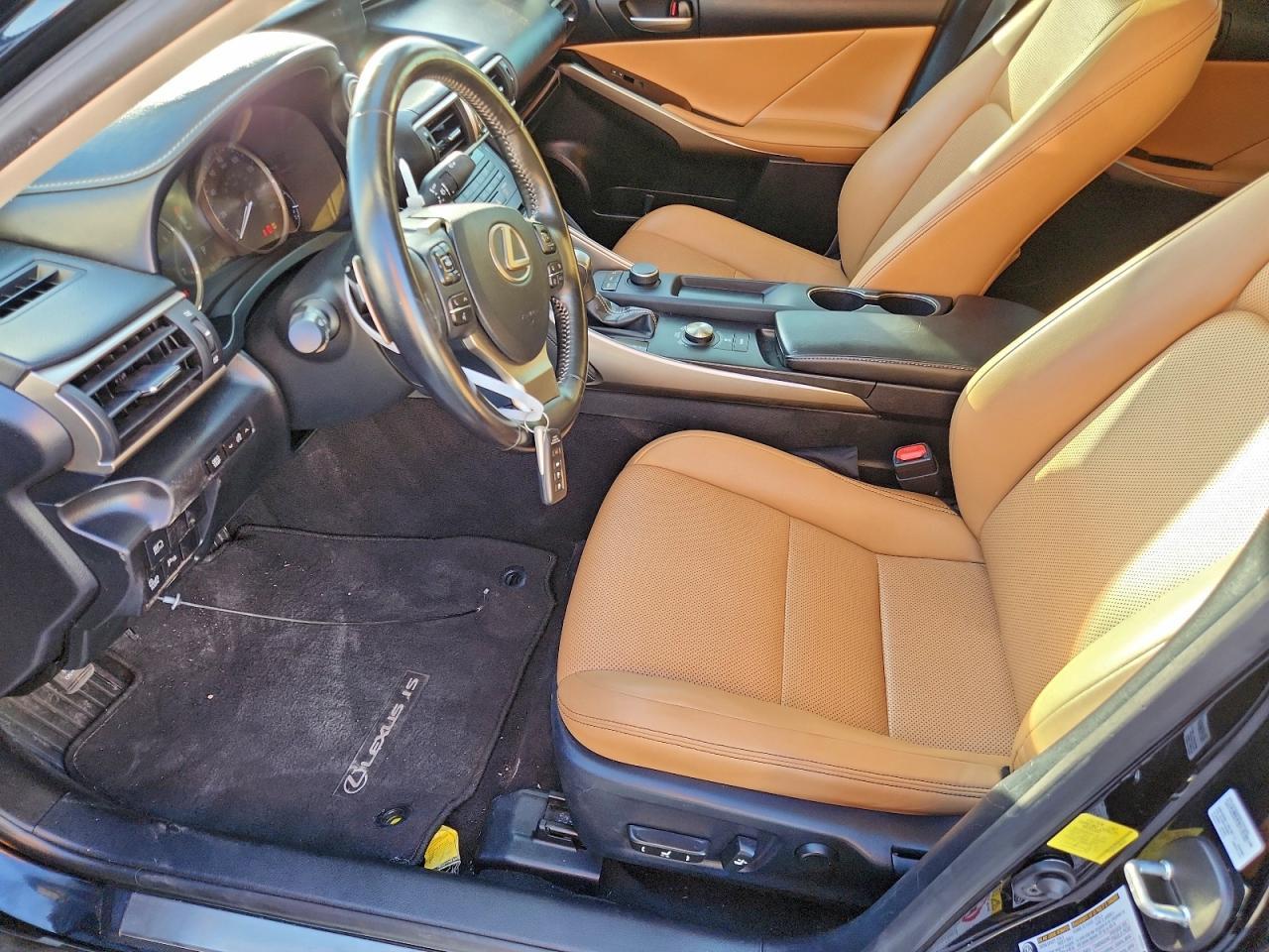 2018 Lexus Is 300 - Фото 7