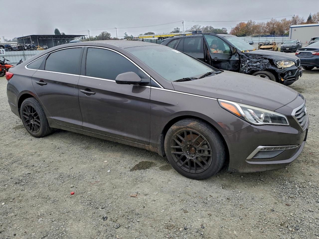 2015 Hyundai Sonata Se - Image 4