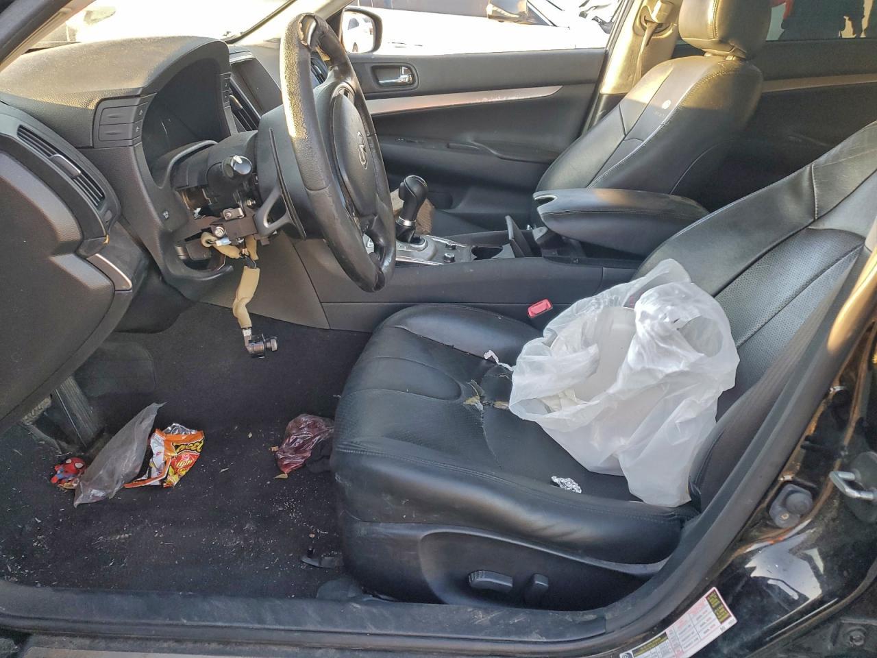 2010 Infiniti G37 Base - Image 7