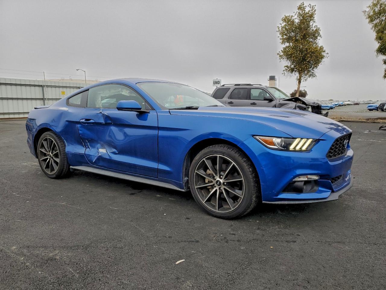 2017 Ford Mustang - Фото 4