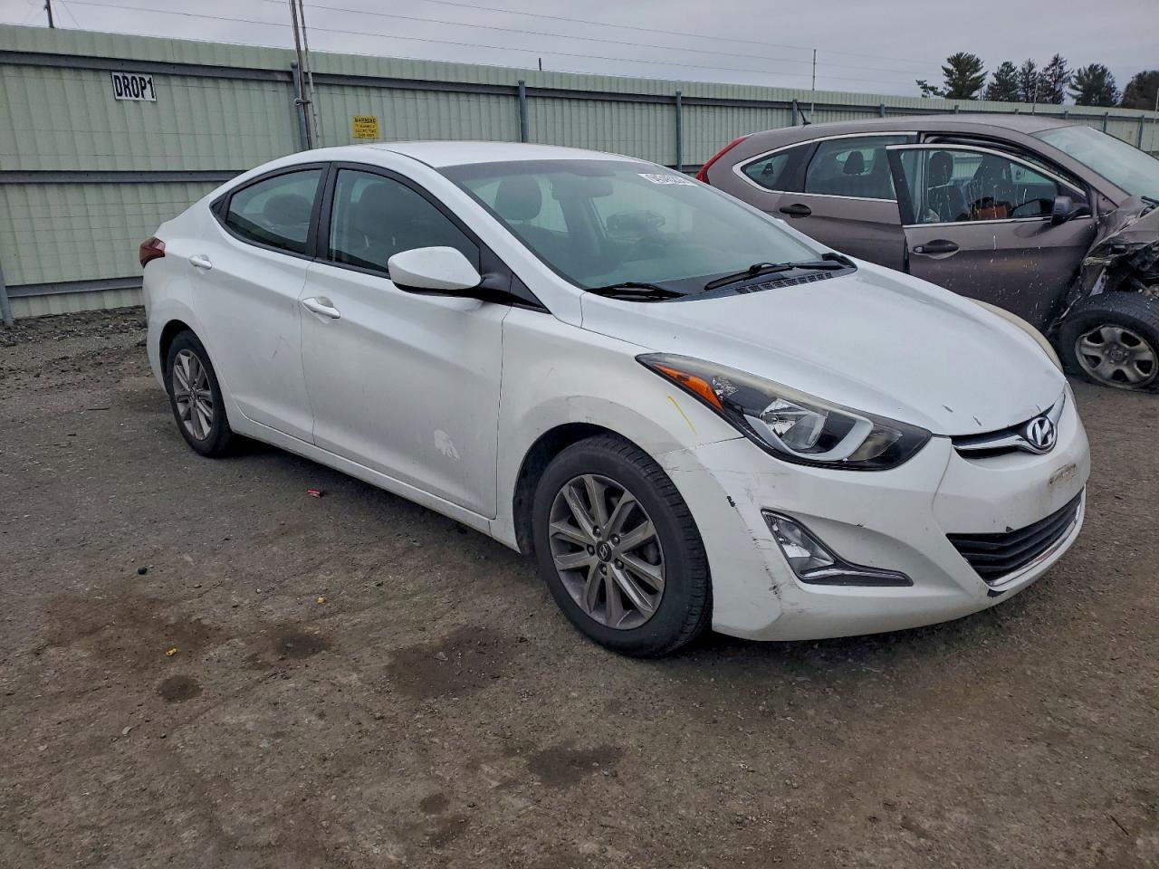 2016 Hyundai Elantra Se - Фото 4