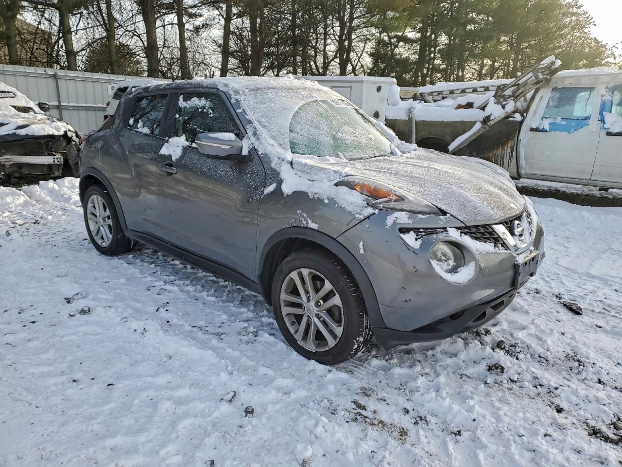 2016 Nissan Juke S - Image 4