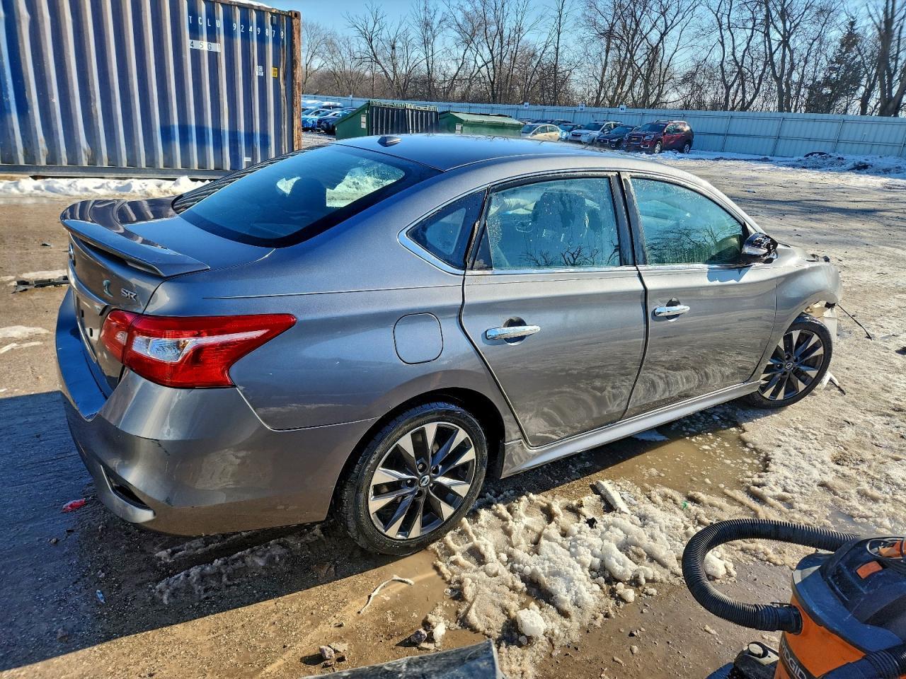 2017 Niss Sentra S - Фото 3