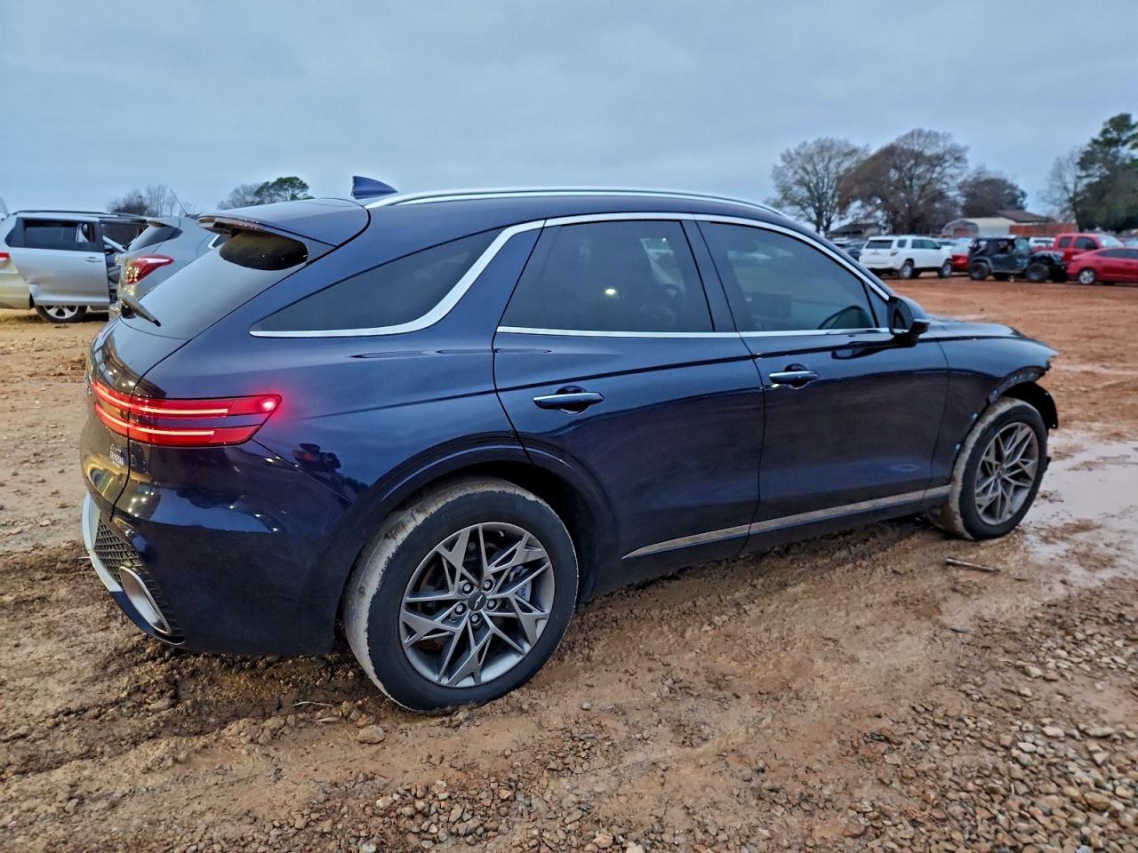 2023 Genesis Gv70 Base - Image 3