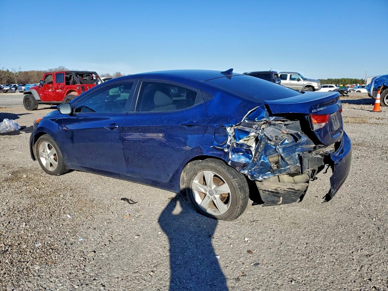 2013 Hyundai Elantra Gls - Image 2