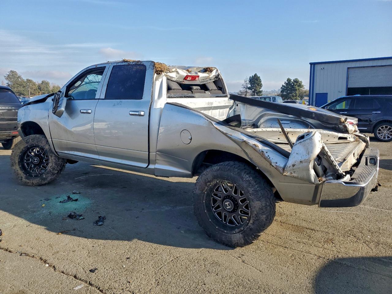 2010 Dodge Ram 2500 - Image 2