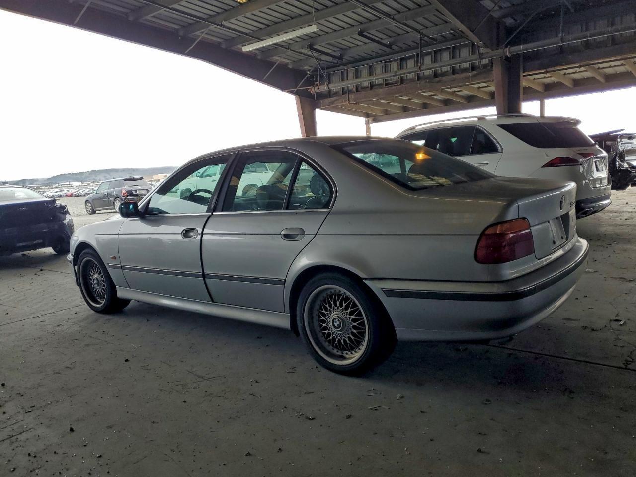 1998 BMW 5 Series - Фото 2