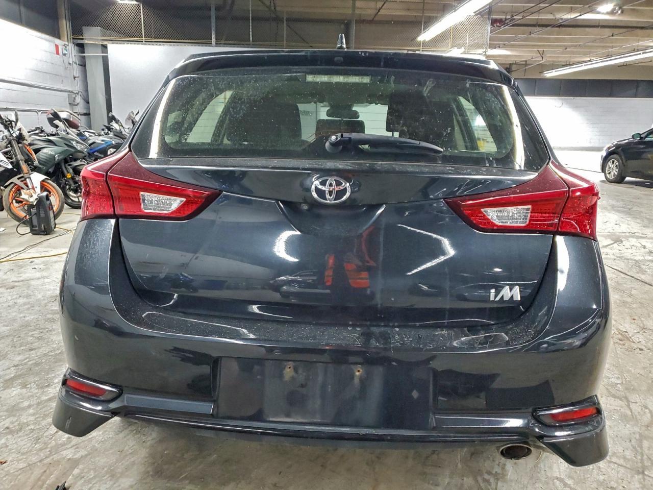 2017 Toyota Scion Im - Image 6