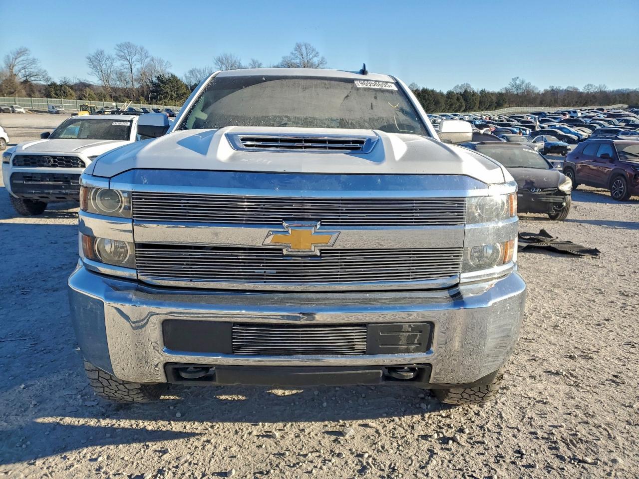 2017 Chevrolet Silverado K2500 Heavy Duty Lt - Image 5
