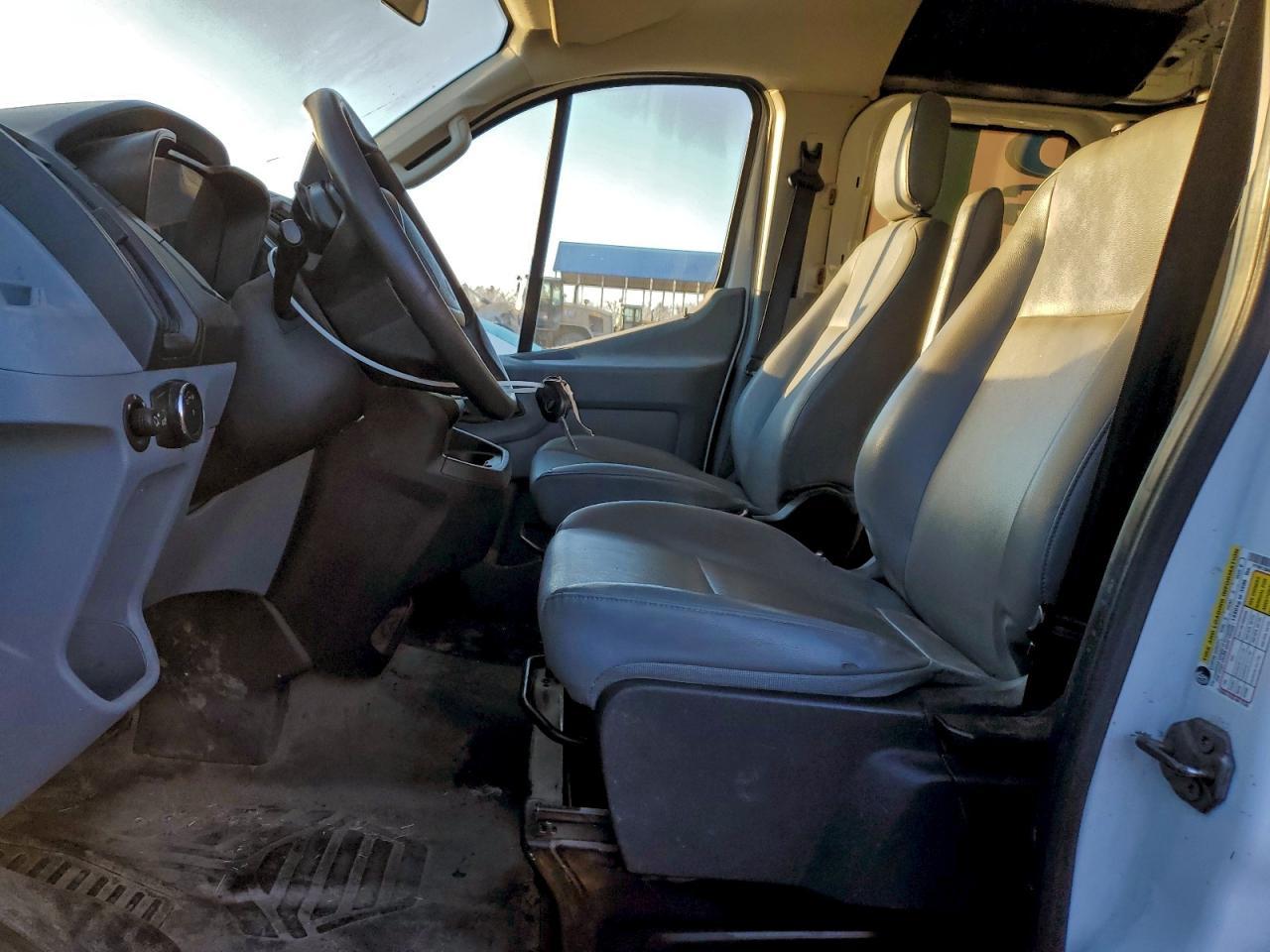 2015 Ford Transit 150 Delivery Van - Image 7