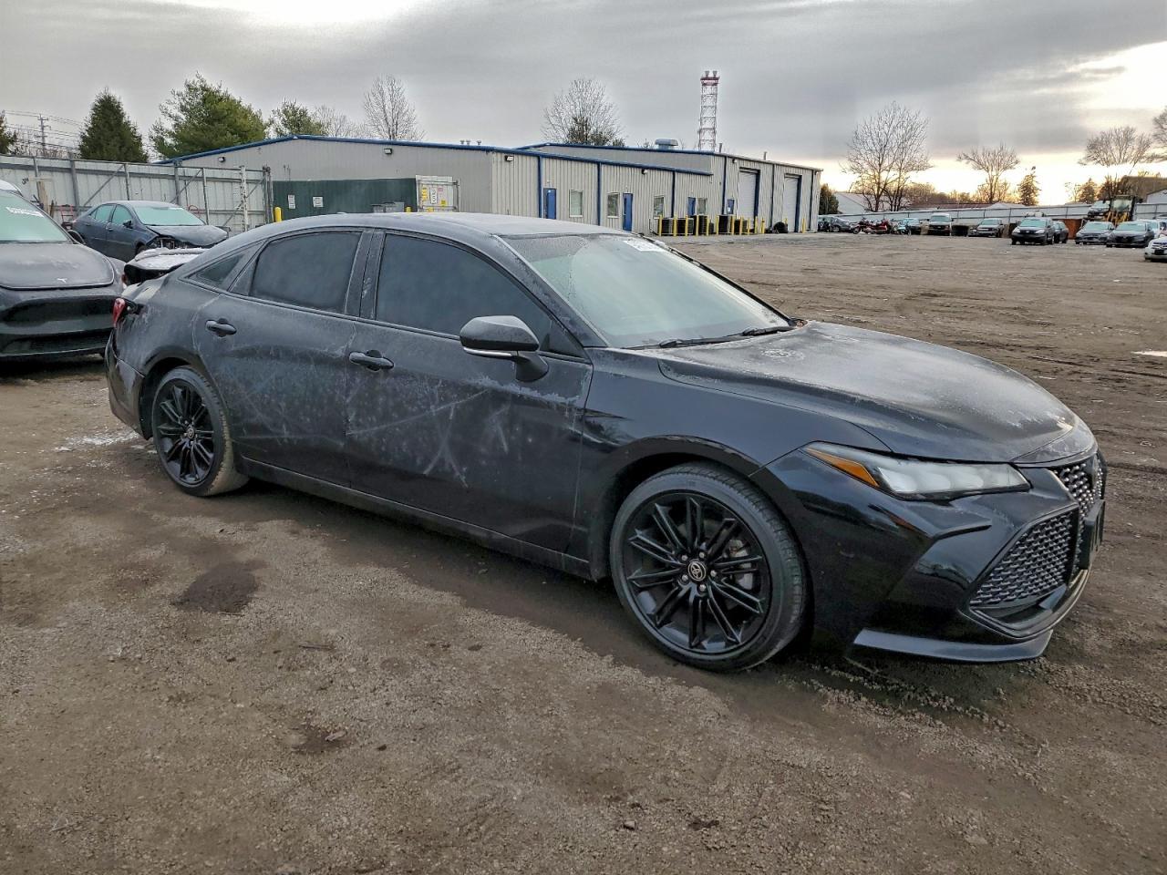 2021 Toyota Avalon Night Shade - Фото 4