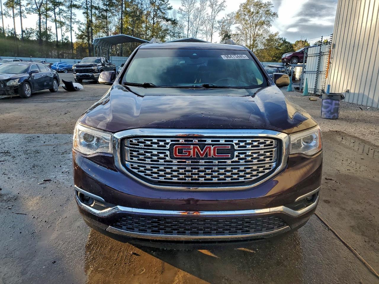 2017 GMC Acadia Denali - Фото 5