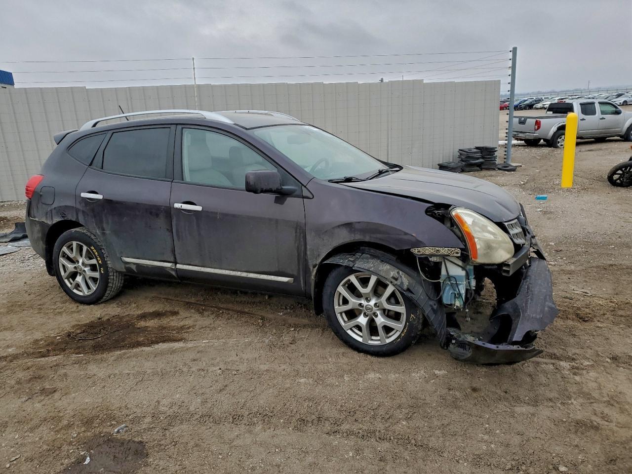 2012 Nissan Rogue S - Image 4