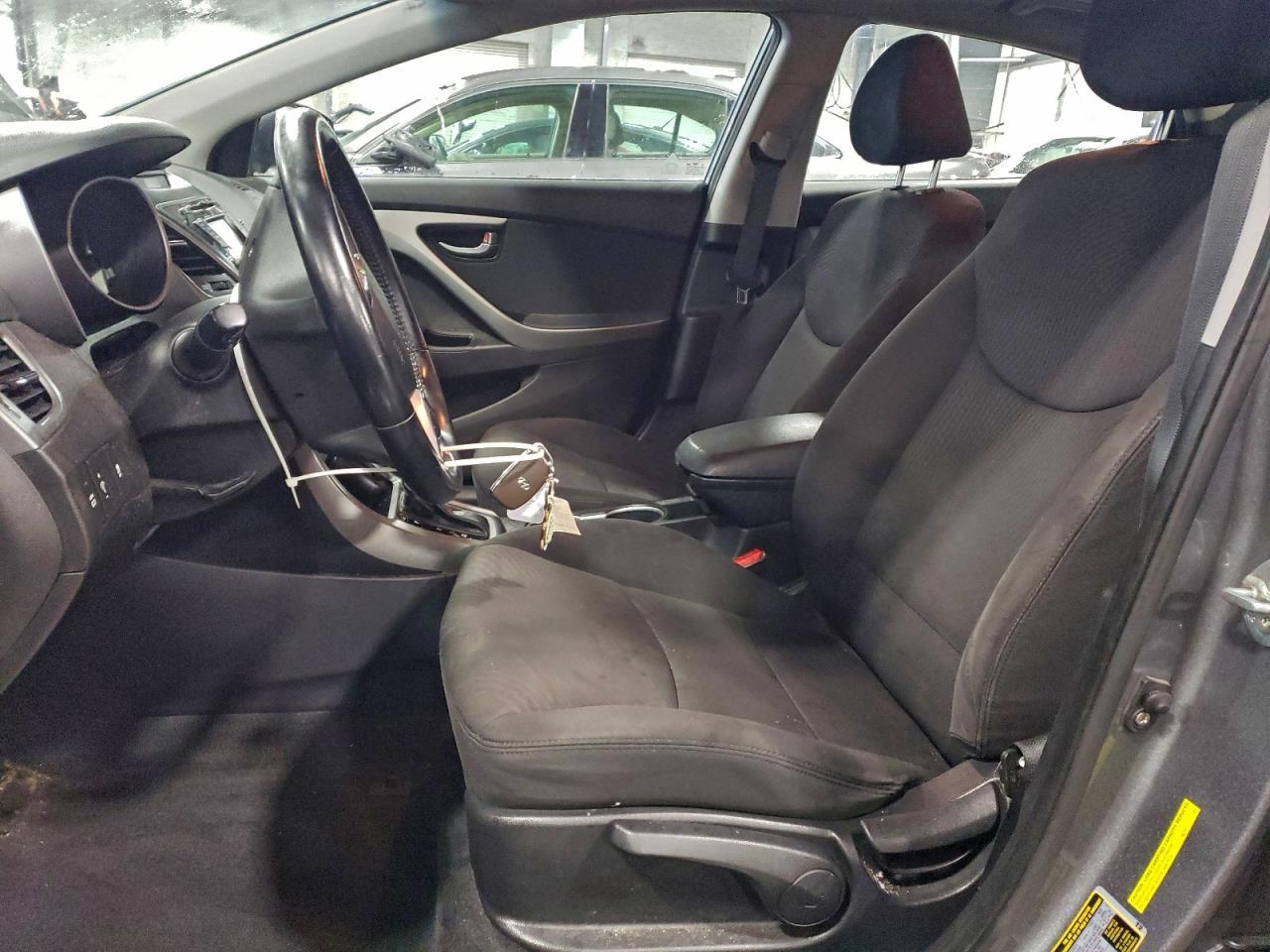 2016 Hyundai Elantra Se - Фото 7