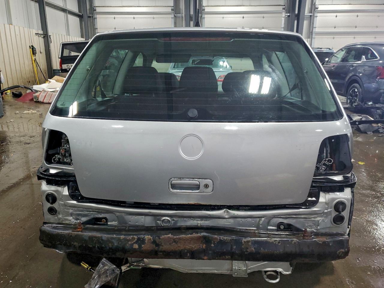 2002 Volkswagen Gti Base - Фото 6