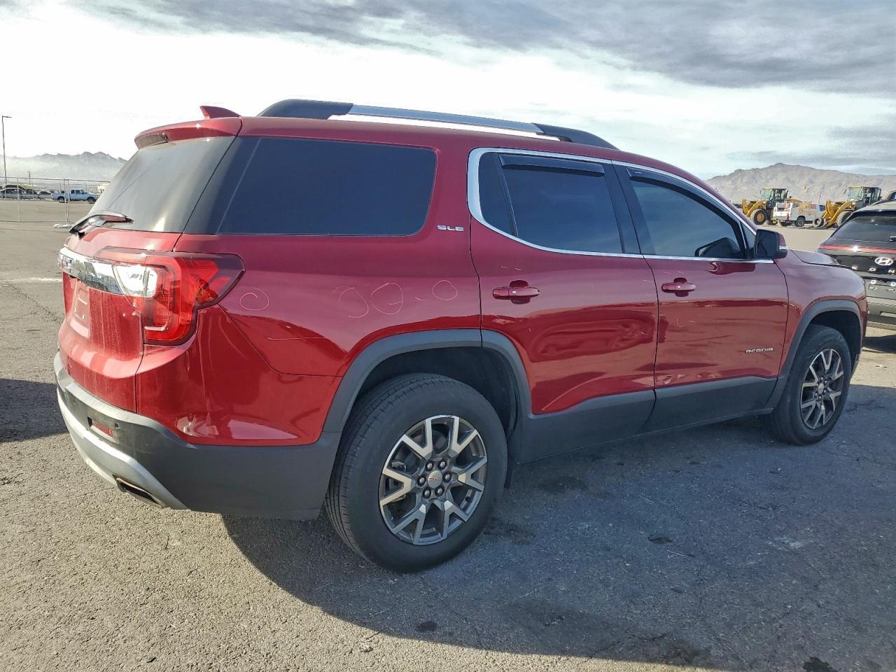 2020 GMC Acadia Sle - Фото 3