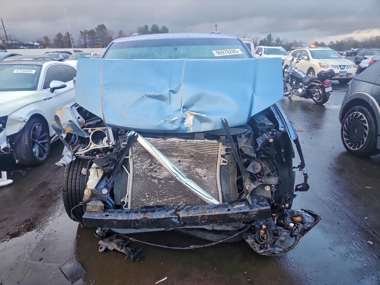 2012 Chrysler Town & Country Touring - Фото 5