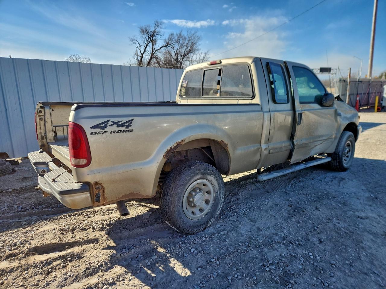 2001 Ford F250 Super Duty - Фото 3