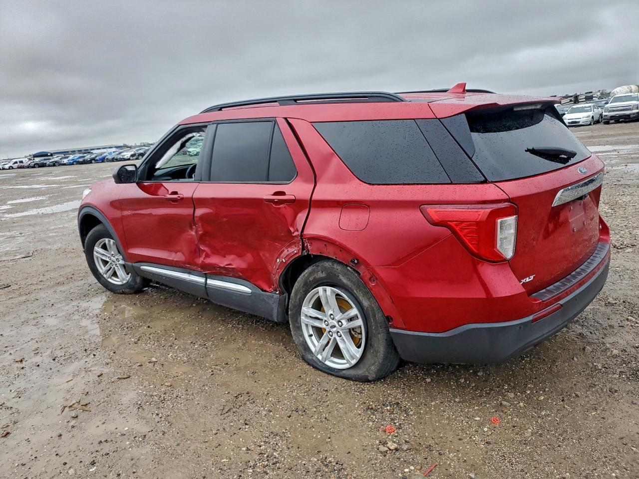 2020 Ford Explorer Xlt - Image 2