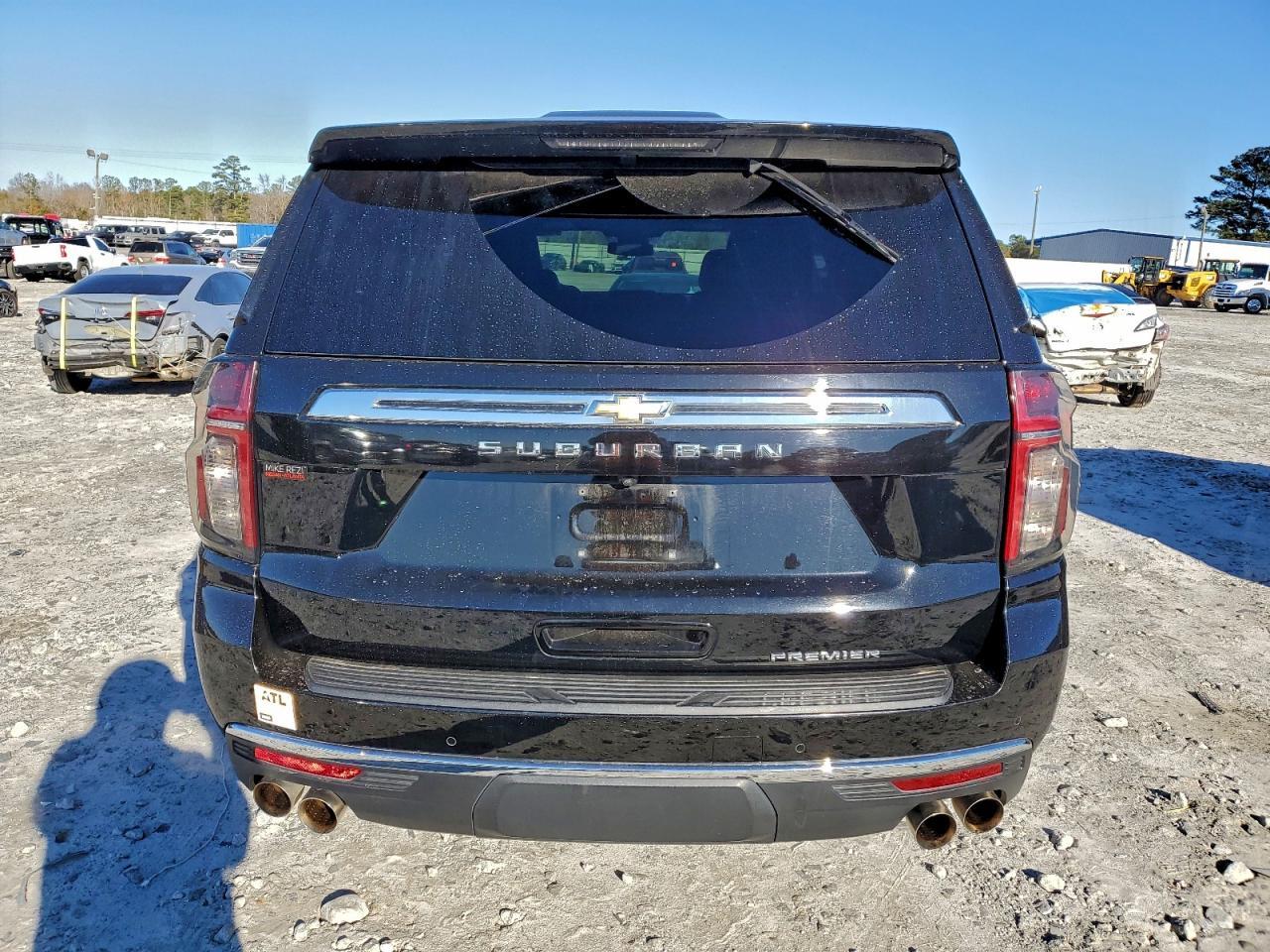 2023 Chevrolet Suburban K1500 Premier - Фото 6