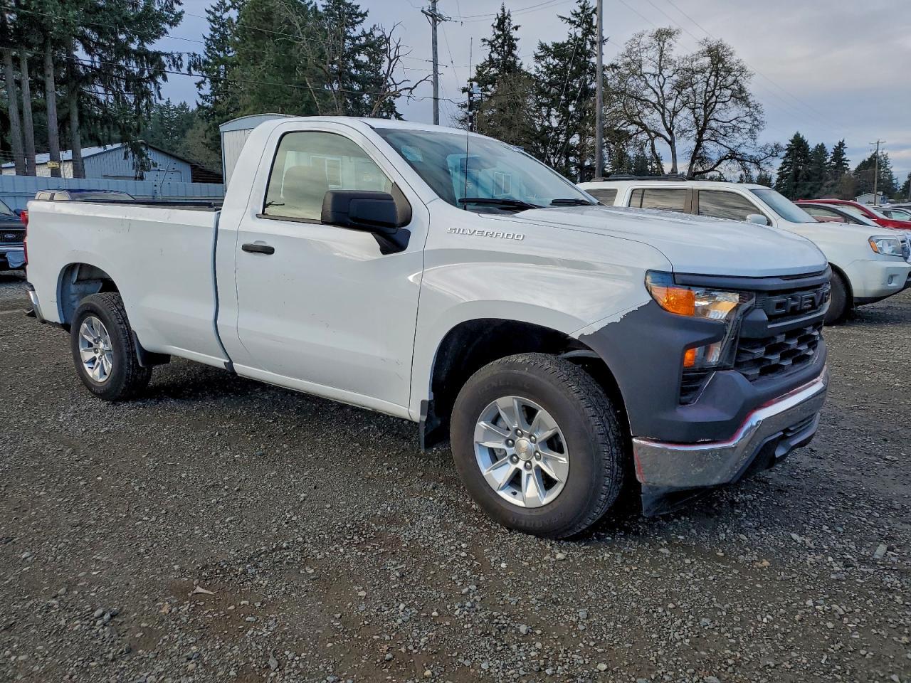 2023 Chevrolet Silverado C1500 - Image 4