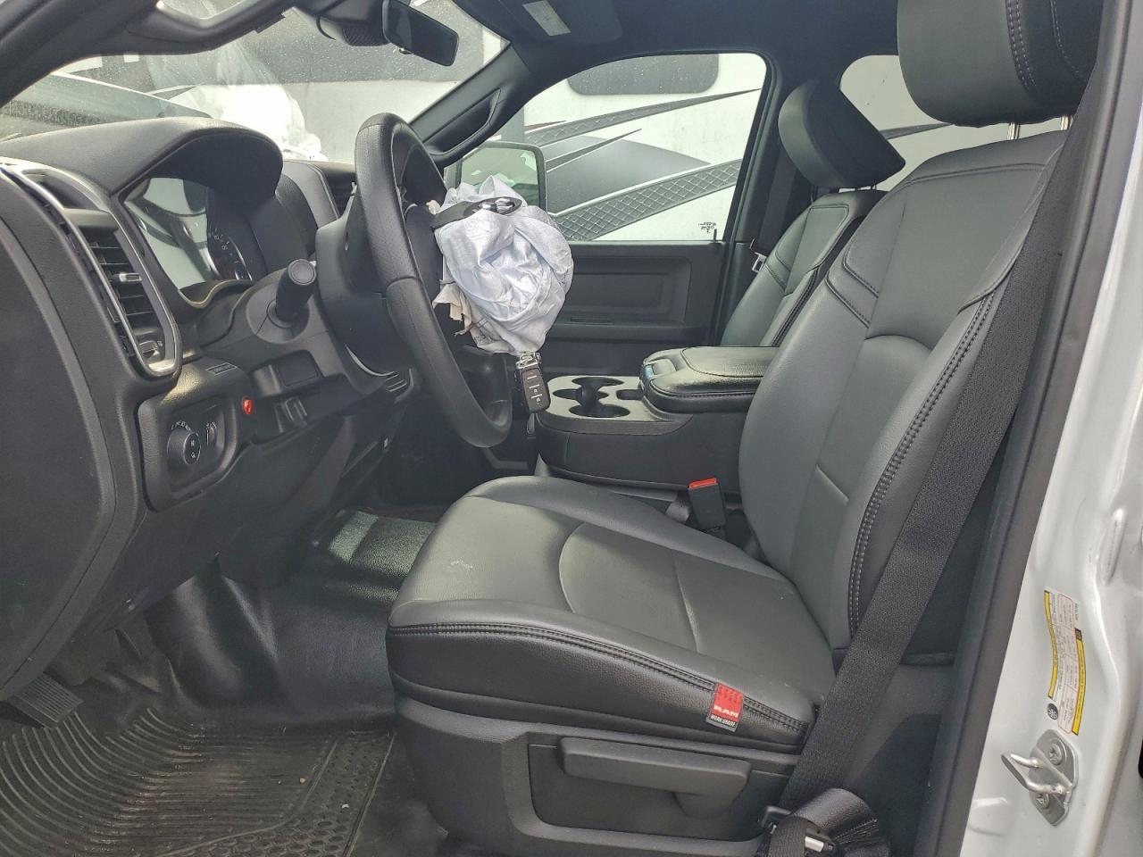 2025 Ram 2500 Tradesman - Фото 7