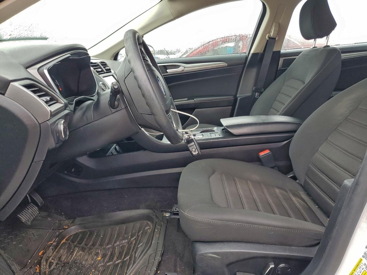 2020 Ford Fusion Se - Фото 7