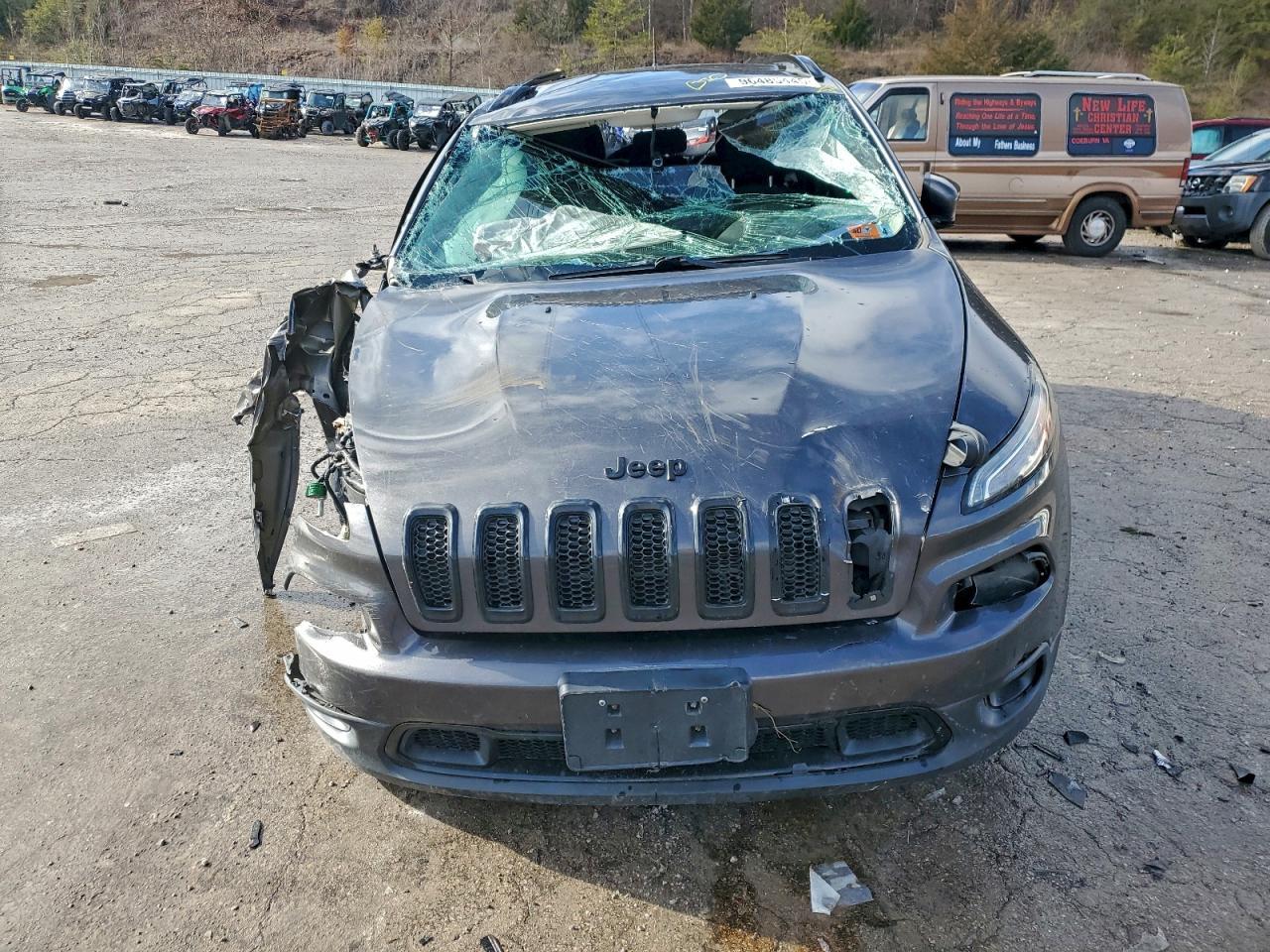 2018 Jeep Cherokee Latitude - Image 5