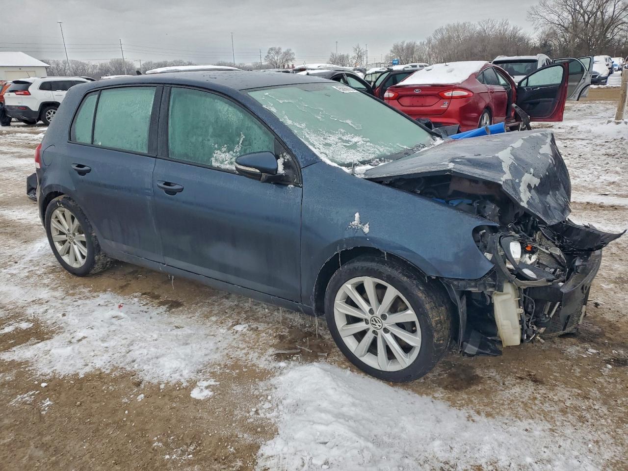 2012 Volkswagen Golf - Image 4