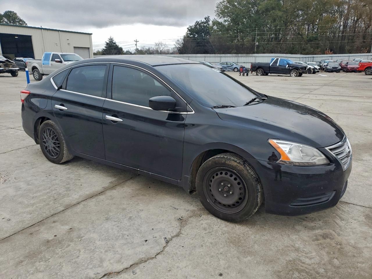 2015 Nissan Sentra S - Image 4