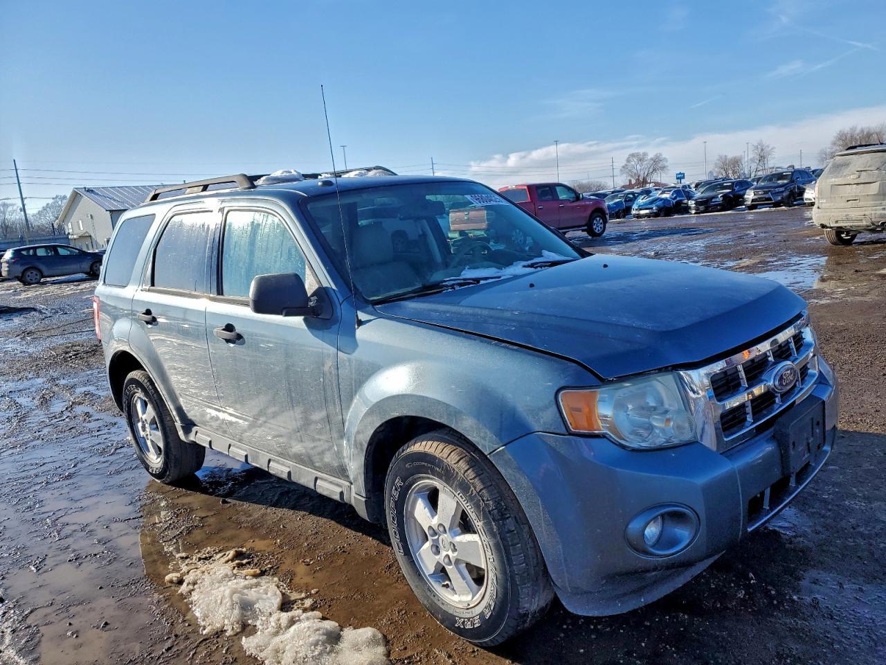 2010 Ford Escape Xlt - Фото 4