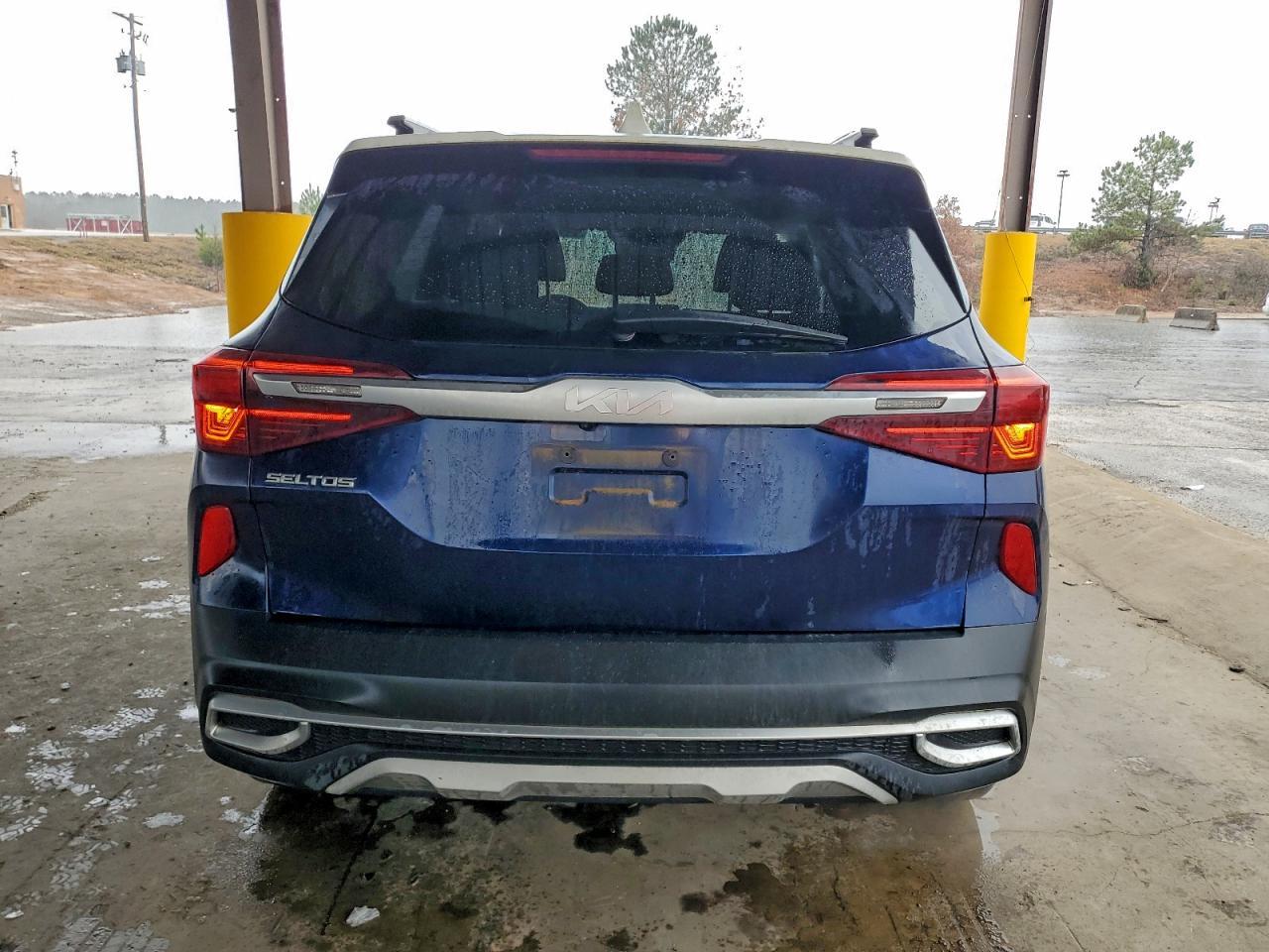 2023 Kia Seltos S - Image 6