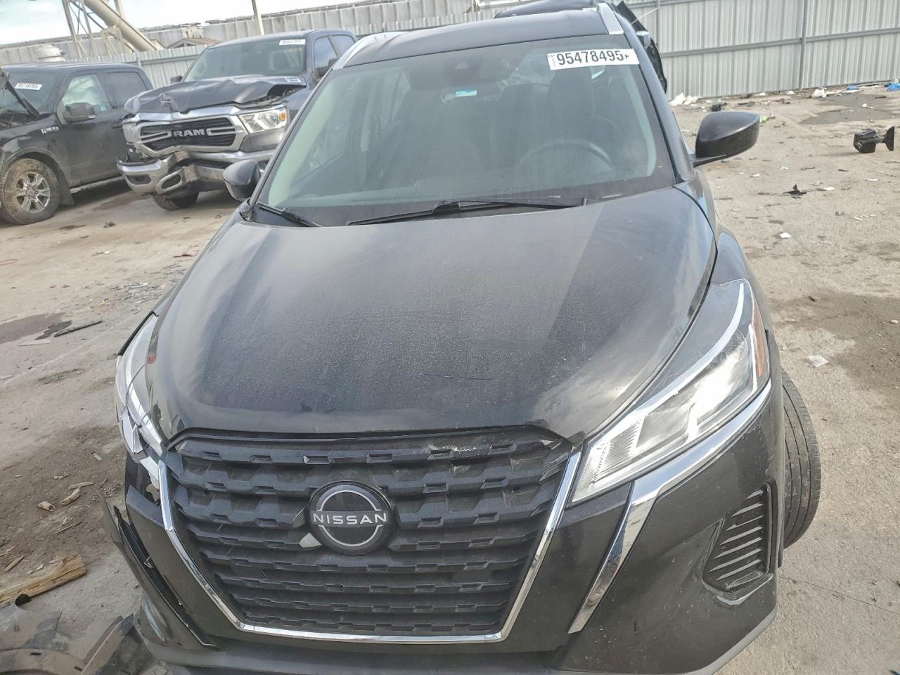 2023 Nissan Kicks Sv - Image 5