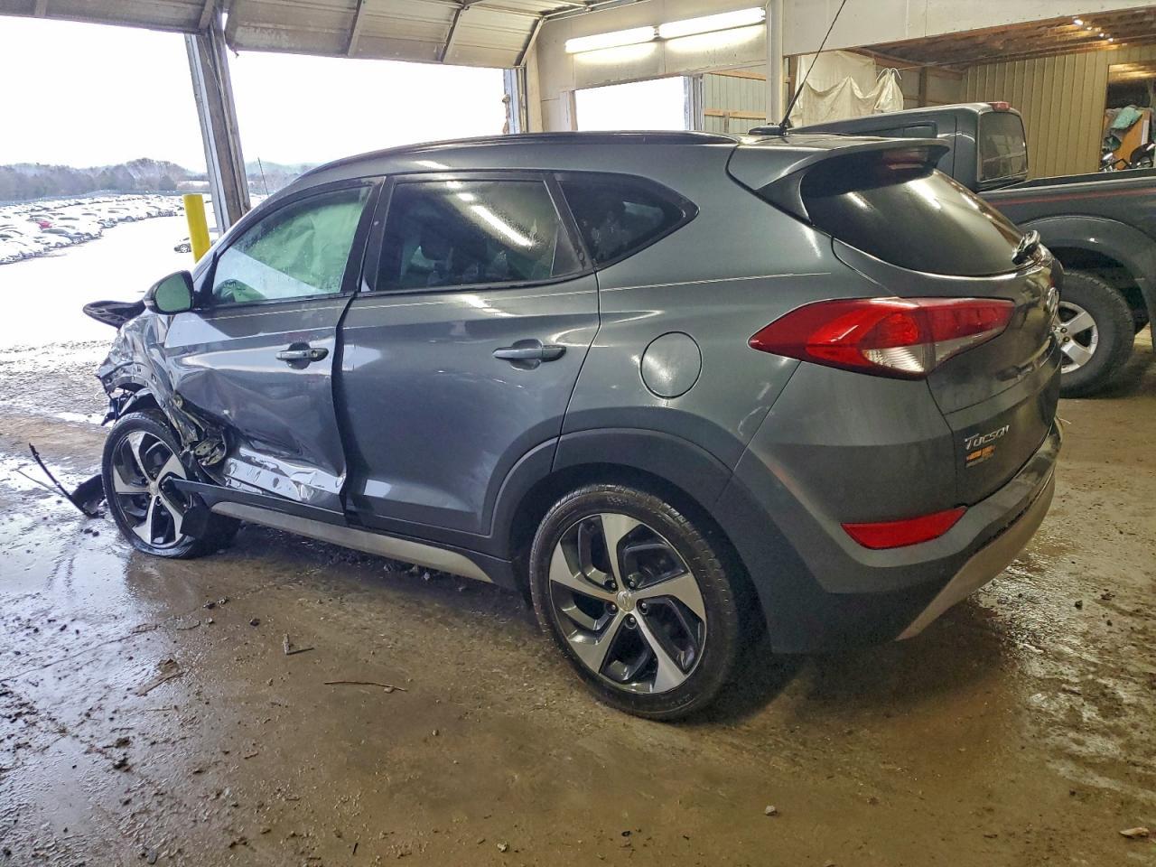 2017 Hyundai Tucson Limited - Фото 2
