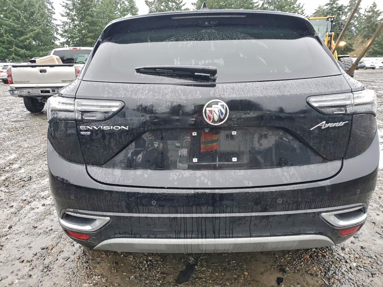 2022 Buick Envision Avenir - Image 6