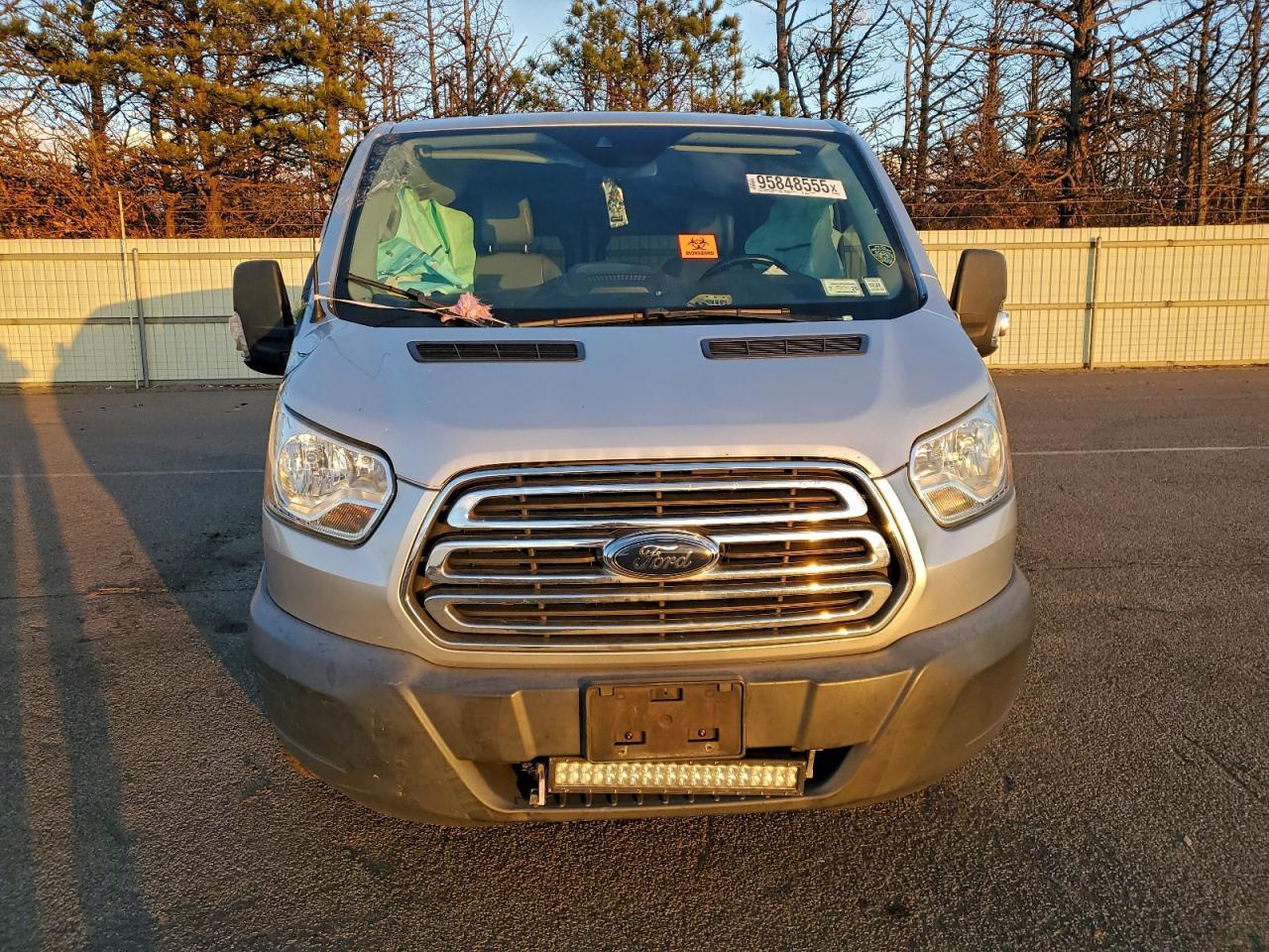 2017 Ford Transit 250 Delivery Van - Фото 5