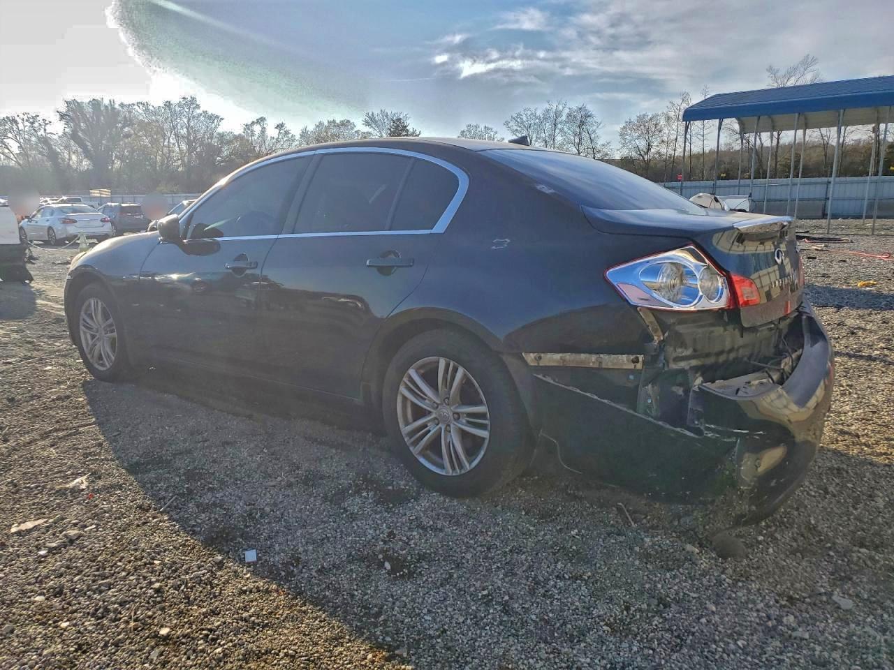 2013 Infiniti G37 - Фото 2