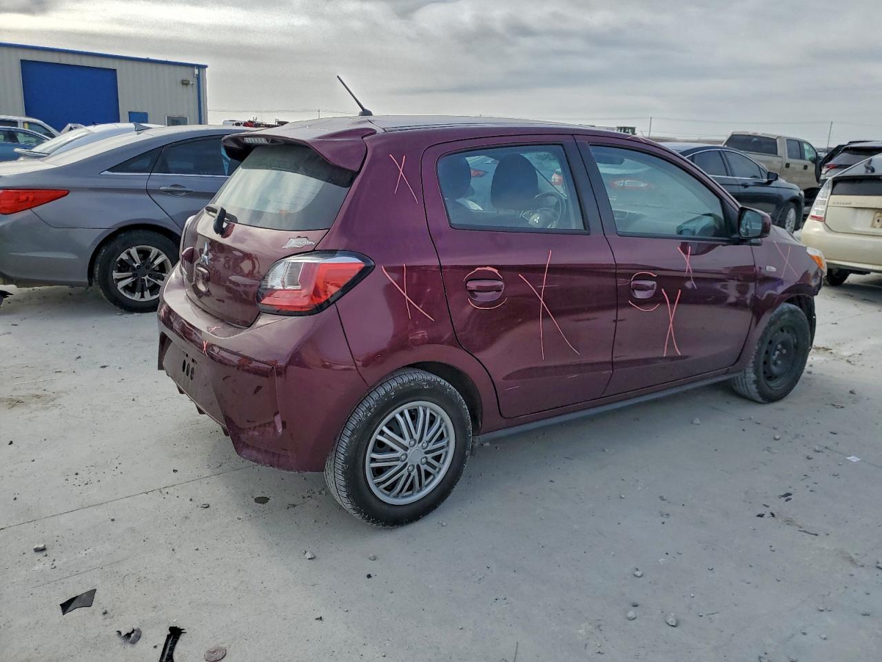 2022 Mitsubishi Mirage Es - Image 3