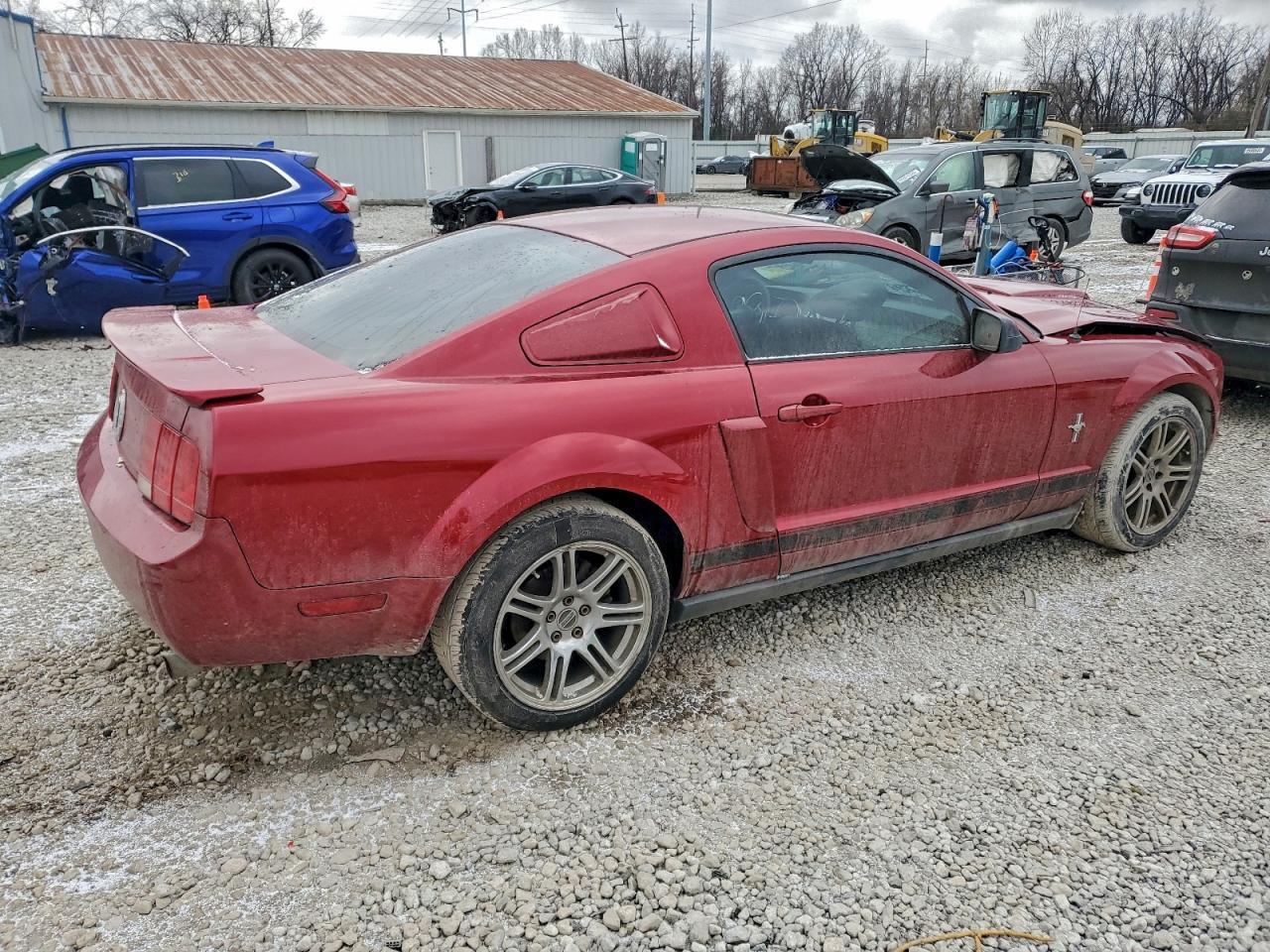 2007 Ford Mustang - Фото 3