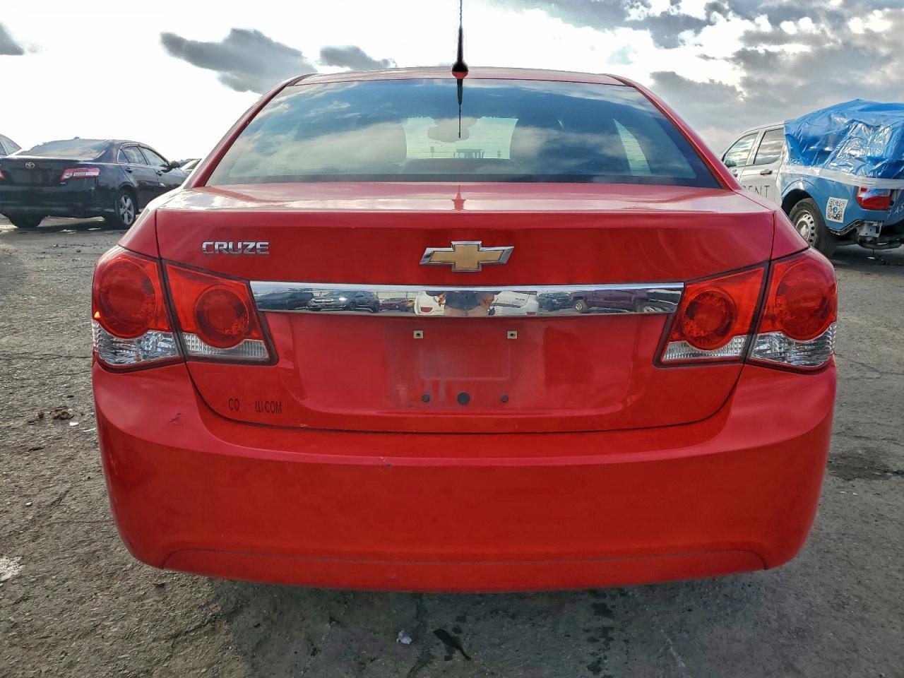 2014 Chevrolet Cruze - Image 6
