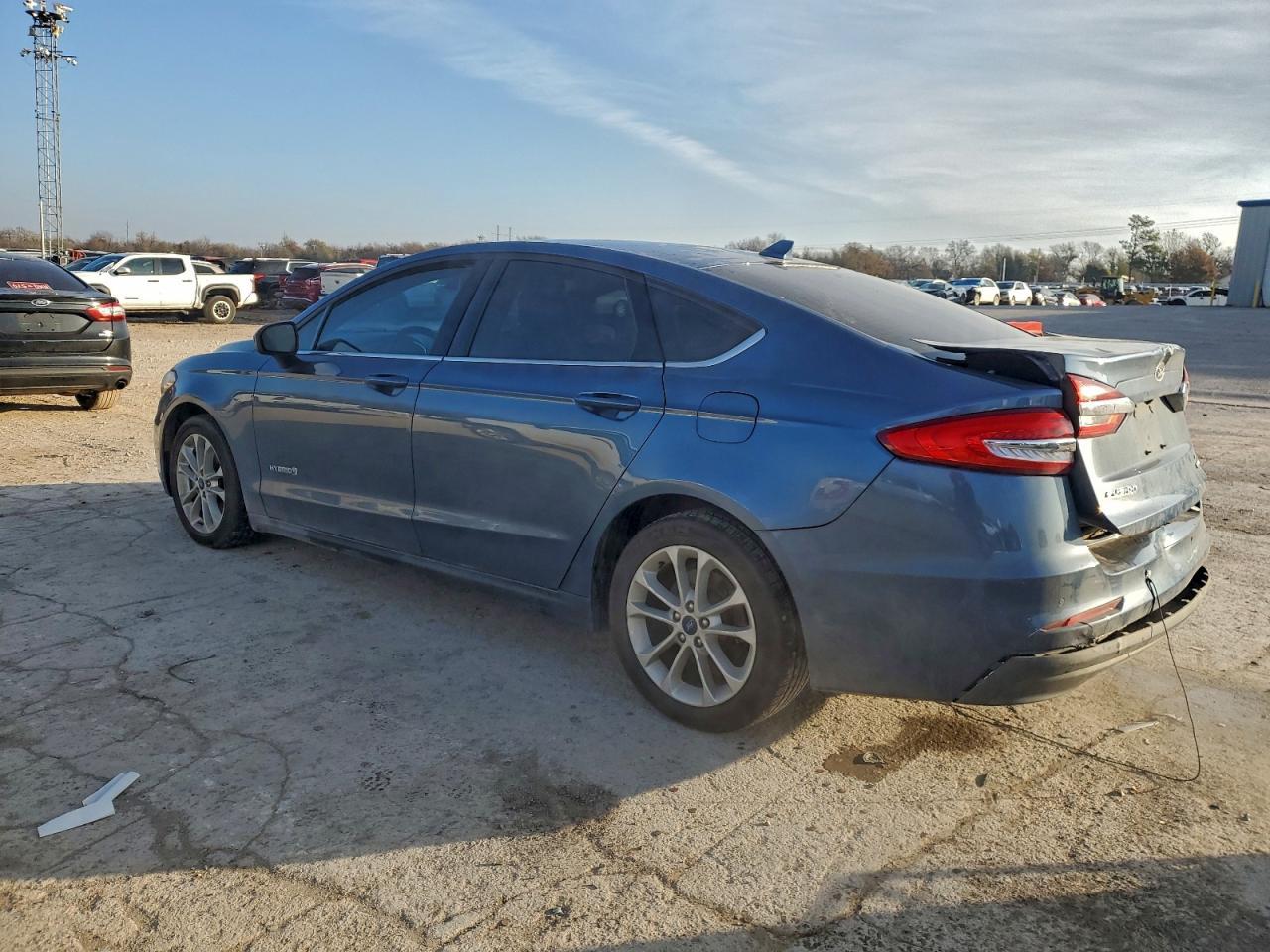 2019 Ford Fusion Se - Фото 2