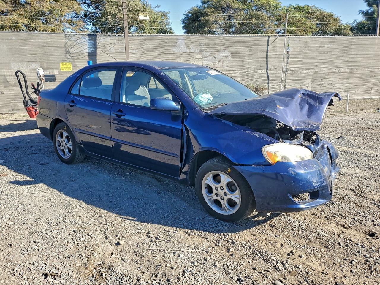 2004 Toyota Corolla Ce - Фото 4