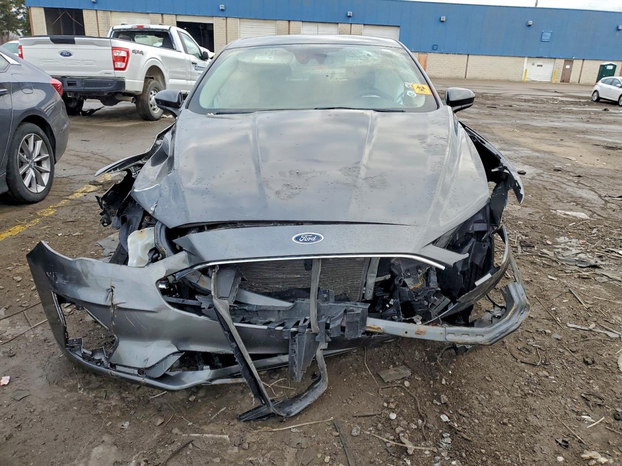 2019 Ford Fusion S - Фото 5