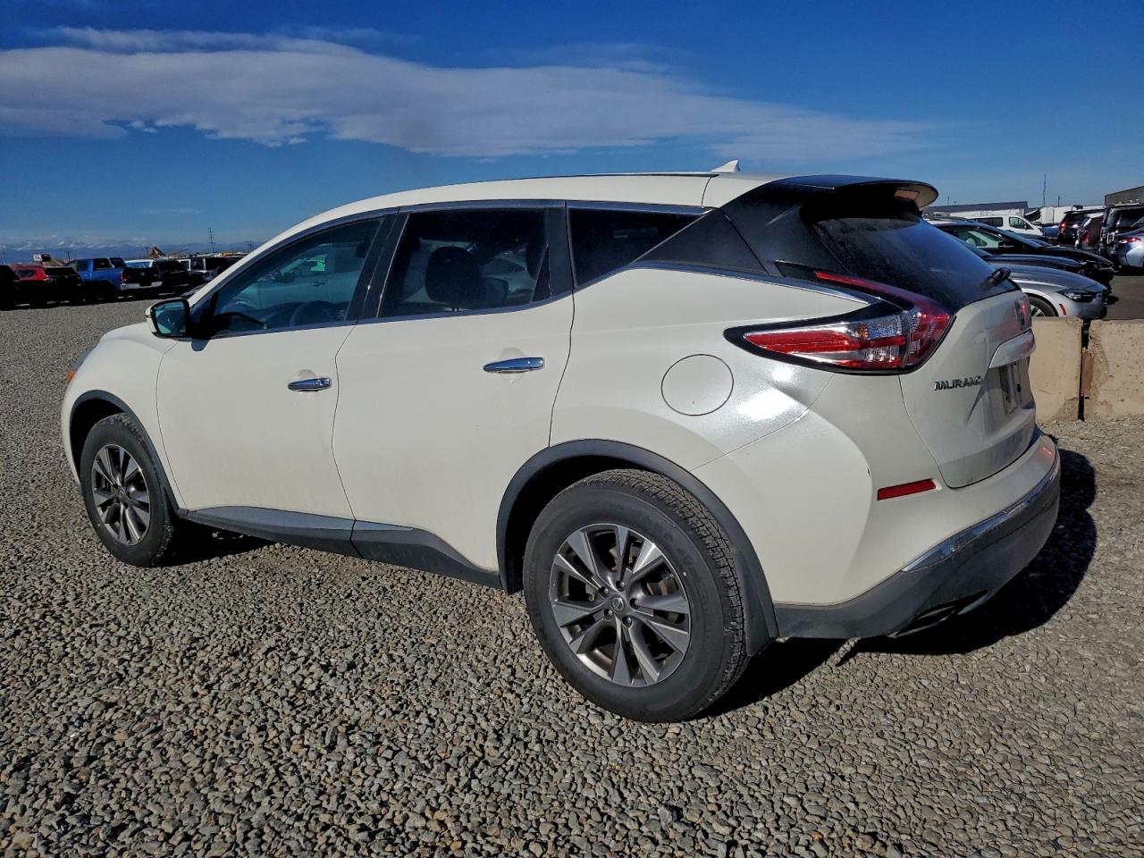 2016 Nissan Murano S - Image 2