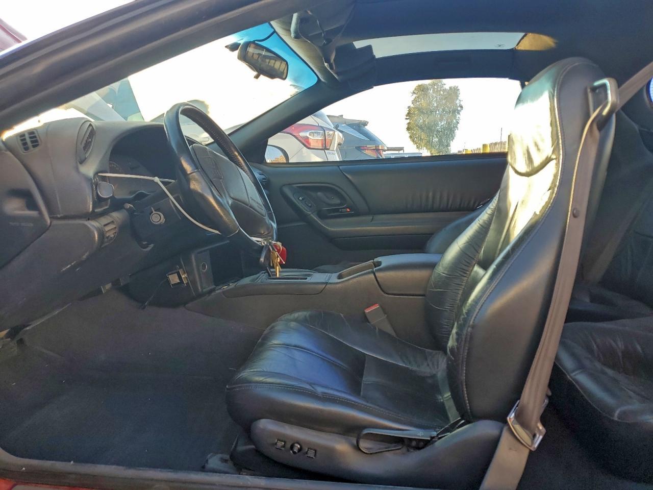 1996 Chevrolet Camaro Z28 - Фото 7