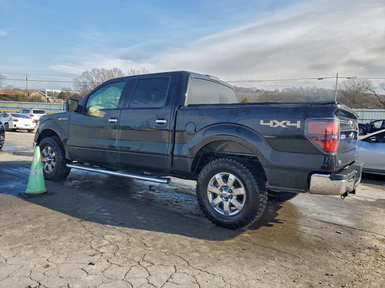 2013 Ford F150 Supercrew - Фото 2